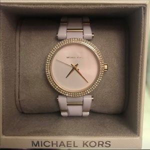 NEW Michael Kors watch